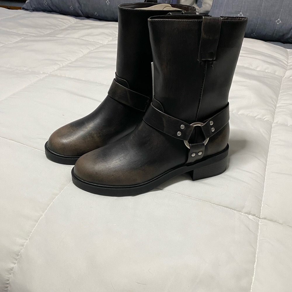 NWT Women’s Distressed Brown The Drop Lilith short moto boots size 7.5